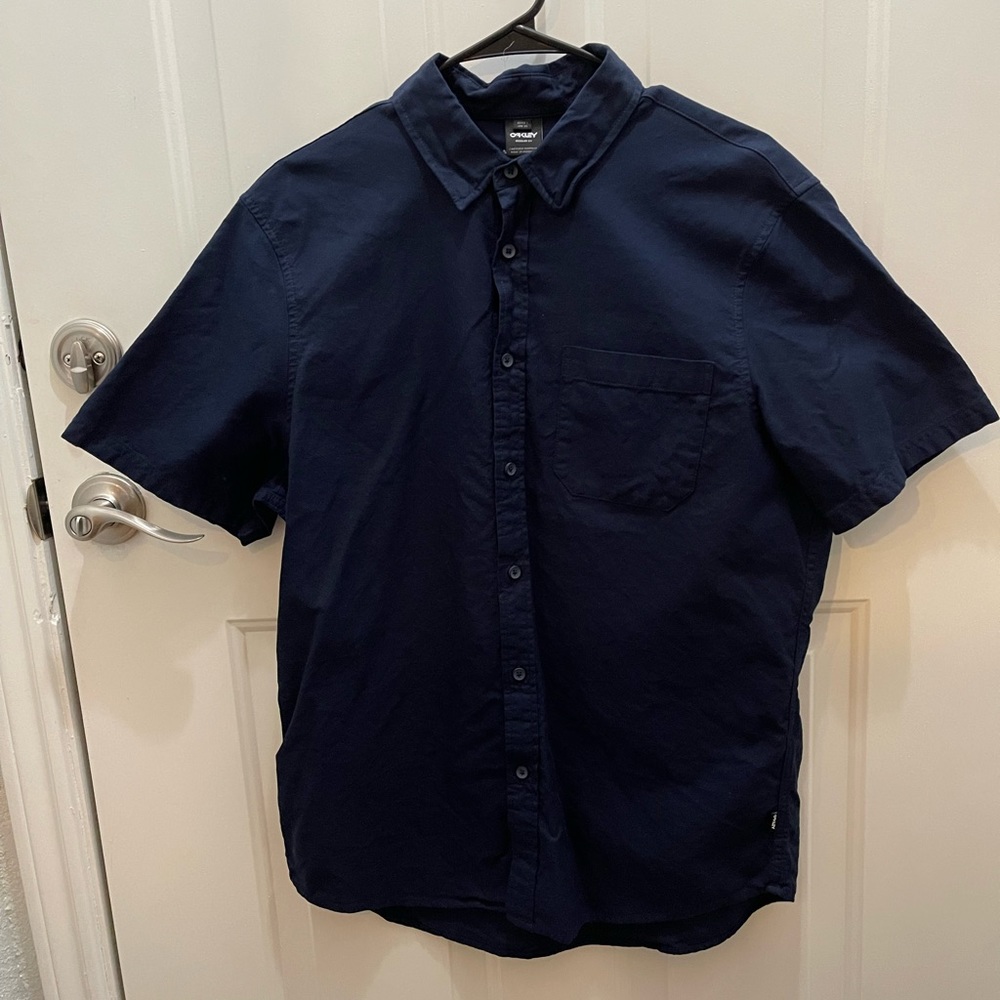 Oakley Large Navy Dress Shirt